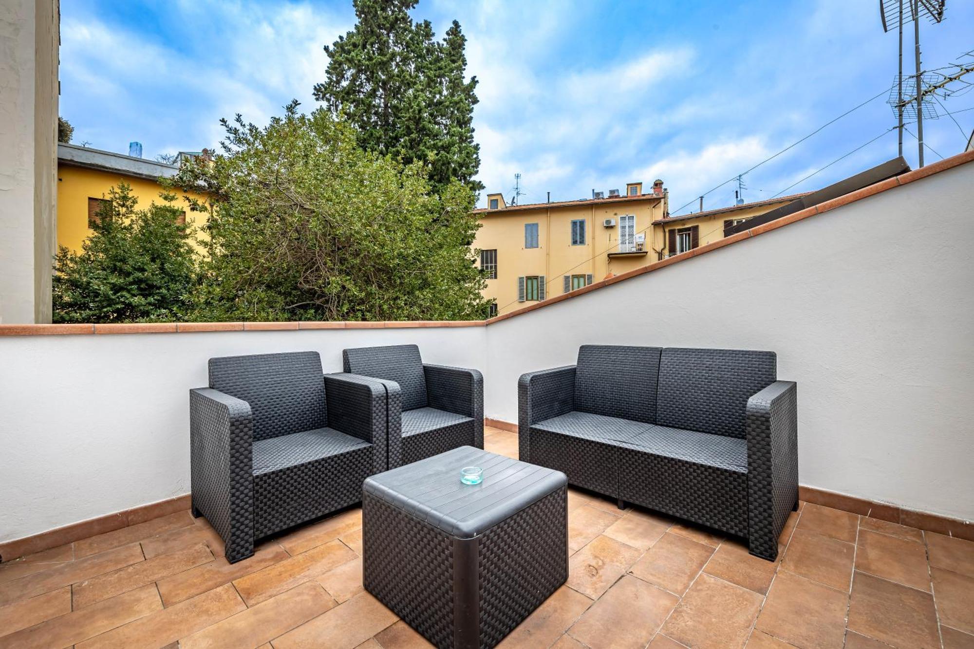 Yid Donatello Con Terrazzo Apartment ฟลอเรนซ์ ภายนอก รูปภาพ